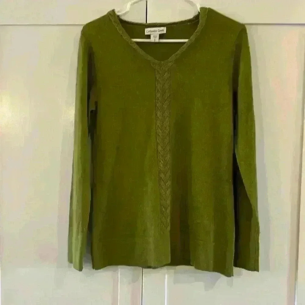 Wool Blend Size 8 Coldwater Creek apple green sweater with embroidery.